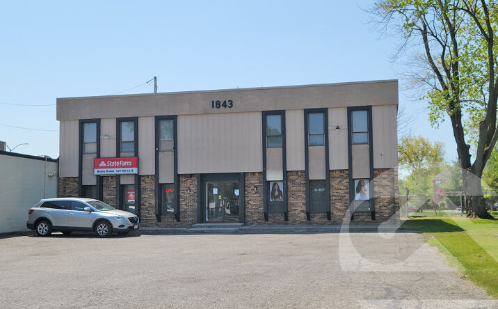 Pictures of Retail, Industrial property located at 1843 Alexis Rd, Toledo, OH 43613 for sales - image #1