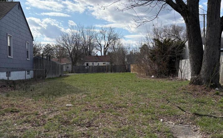 Pictures of Land property located at 3021 Grasmere Avenue, Columbus, OH 43224 for sales - image #1