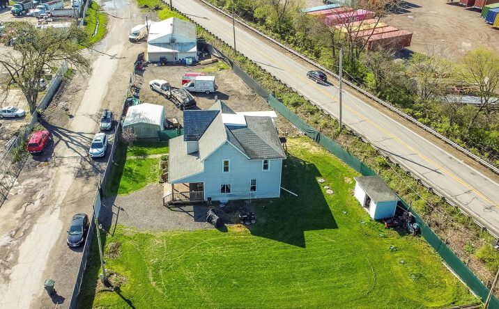 Pictures of Mixed Use, Land, Office, Multifamily, Industrial, Retail property located at 3555 Groveport East Road, Columbus, OH 43207 for sales - image #1