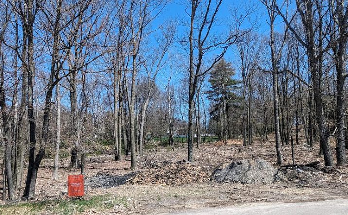 Pictures of Land property located at Mountain Laurel Dr, Scranton, PA 18505 for sales - image #1