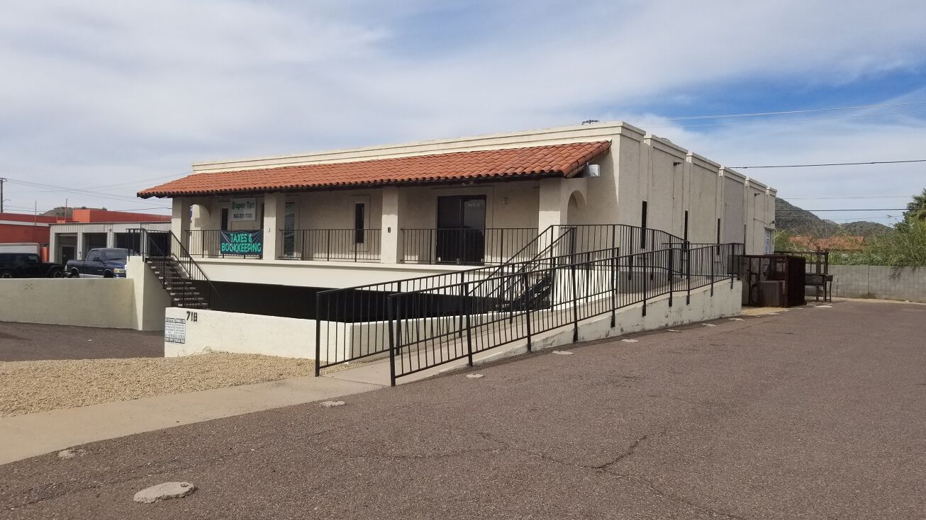 718 E Hatcher Road, Phoenix, AZ 85020