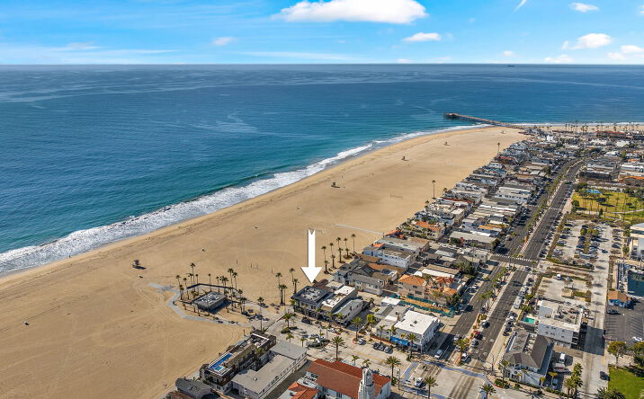 Pictures of Mixed Use property located at 1500-1504 W Oceanfront, Newport Beach, CA 92663 for sales - image #1