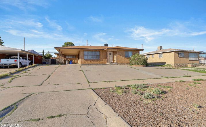 Pictures of Retail property located at 3125 Hamilton Ave, El Paso, TX 79930 for sales - image #1