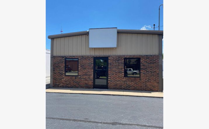 Pictures of Industrial, Mixed Use, Office, Retail, Special Purpose property located at 1816 S Franklin Ave, Springfield, MO 65807 for sales - image #1