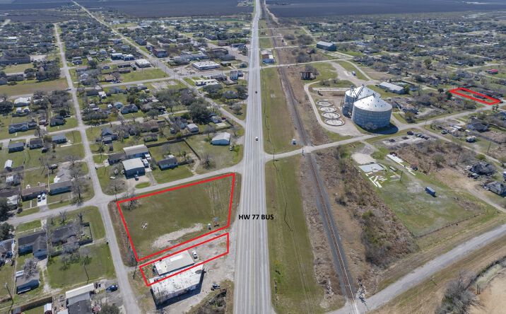 Pictures of Land, Mixed Use, Retail property located at 411 US-77 BUS, Bishop, TX 78343 for sales - image #1