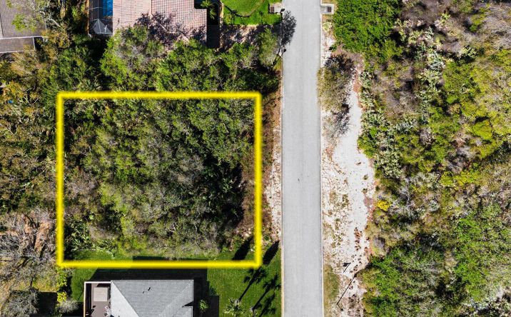 Pictures of Land property located at 29 Mar Azul N, Ponce Inlet, FL 32127 for sales - image #1