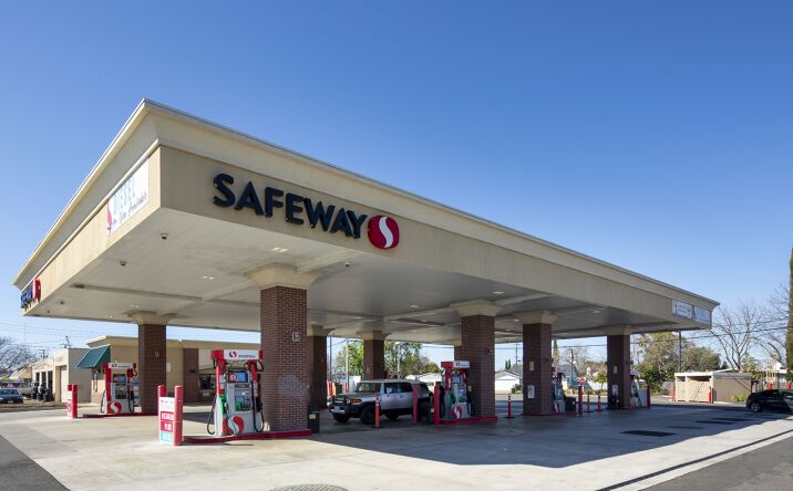 Pictures of Retail property located at 10605 Folsom Blvd, Rancho Cordova, CA 95670 for sales - image #1