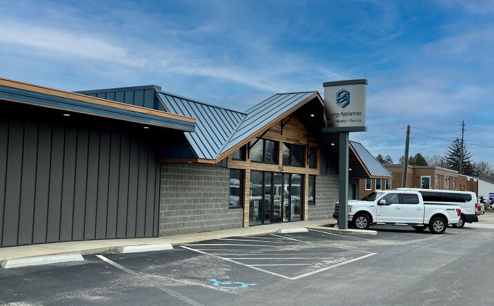 Pictures of Industrial property located at 1623 Chicago Dr SW, Wyoming, MI 49519 for sales - image #1
