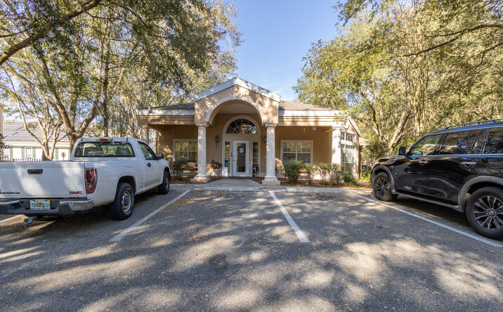 Pictures of Mixed Use, Office, Retail property located at 5213 SW 91st Dr, Gainesville, FL 32608, 5217 SW 91st Drive, Gainesville, FL 32608, 5231 SW 91st Drive, Gainesville, FL 32608 for sales - image #1