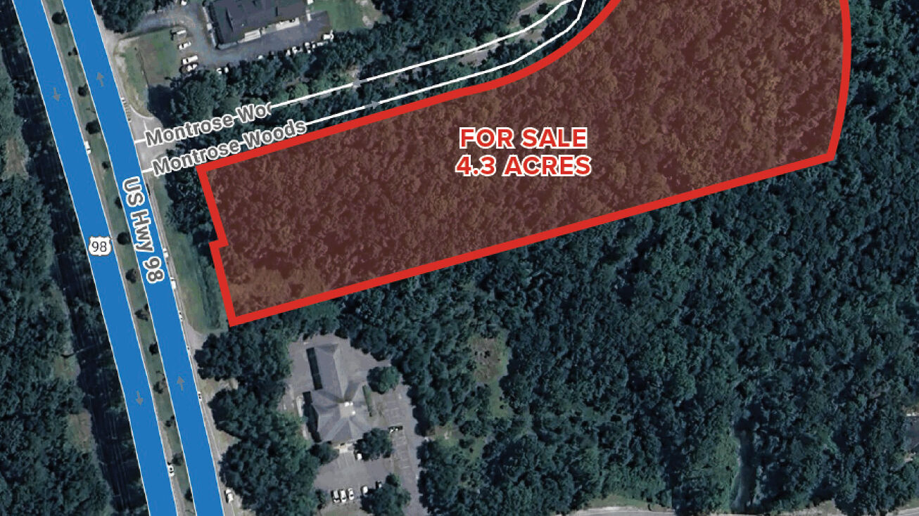 Pictures of Land property located at US-98, Fairhope, AL 36532 for sales - image #1