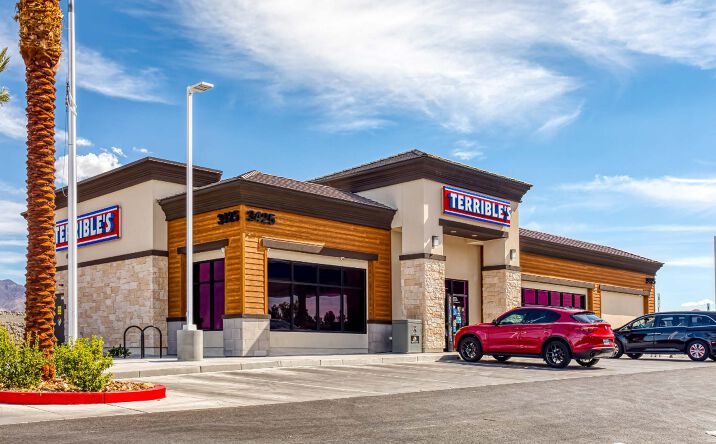 Pictures of Retail property located at NWC Cheyenne Ave. & Bucyrus Erie St., North Las Vegas, NV 89030 for sales - image #1