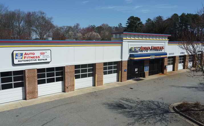 Pictures of Retail property located at 2800 Browns Bridge Rd, Gainesville, GA 30504 for sales - image #1