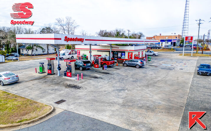Pictures of Retail property located at 400 E Ash St, Goldsboro, NC 27530 for sales - image #1