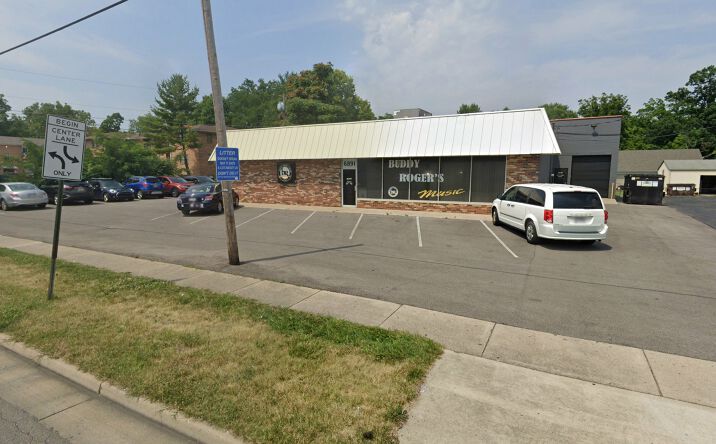 Pictures of Retail, Office, Industrial property located at 6891 Simpson Ave, North College Hill, OH 45239 for sales - image #1
