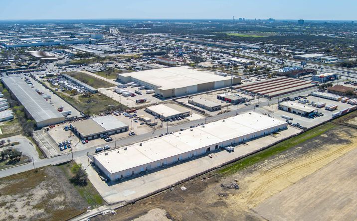 Pictures of Industrial property located at 4727 - 4751 Center Park Blvd, San Antonio, TX 78218 for sales - image #1