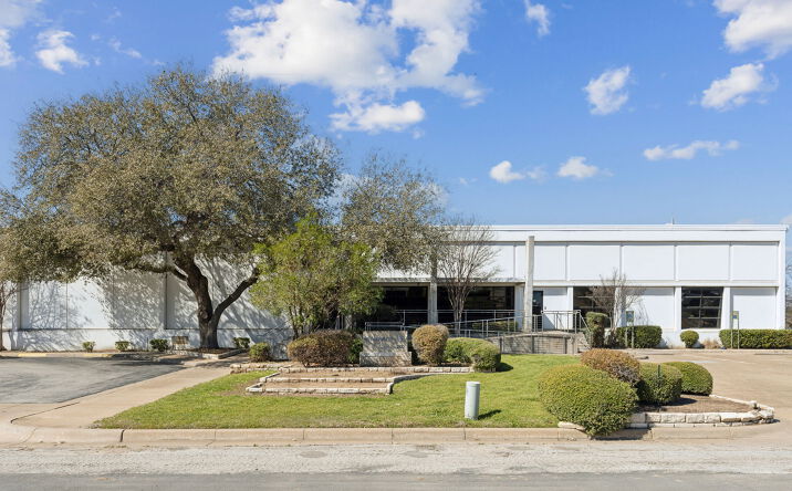 Pictures of Industrial property located at 200 Greenleaf St, Fort Worth, TX 76107 for sales - image #1