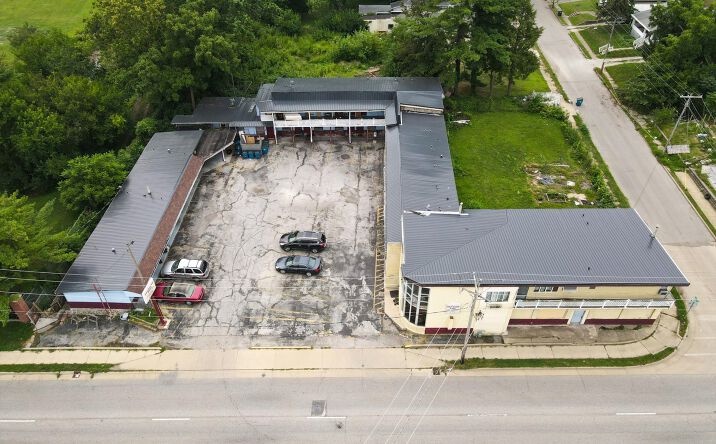 Pictures of Hospitality property located at 1824 E Main St, Danville, IL 61832, null, US null for sales - image #1