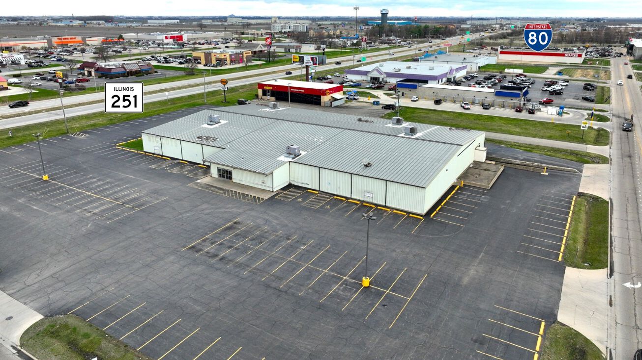 Pictures of Hospitality, Mixed Use, Retail property located at 1407 38th St, Peru, IL 61354 for sales - image #1