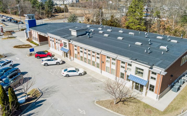 Pictures of Office property located at 5750 Post Road, East Greenwich, RI 02818 for sales - image #1