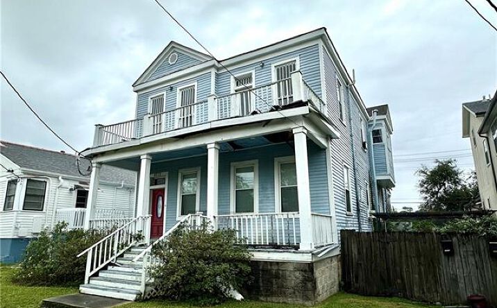 Pictures of Multifamily property located at 6509-11 West End Bl, New Orleans, LA 70124 for sales - image #1