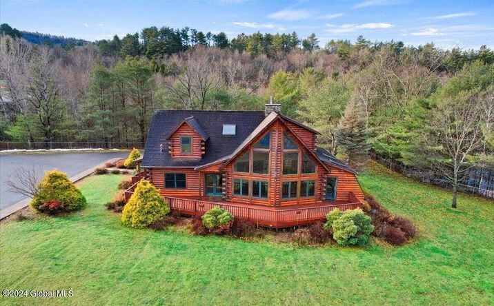 Pictures of Mixed Use property located at 3633 US-9, Lake George, NY 12845 for sales - image #1