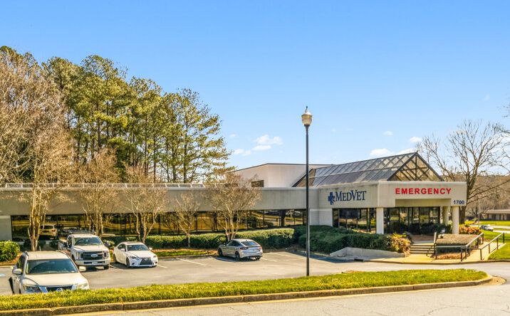 Pictures of Office property located at 1700 Century Cir NE, Atlanta, GA 30345 for sales - image #1