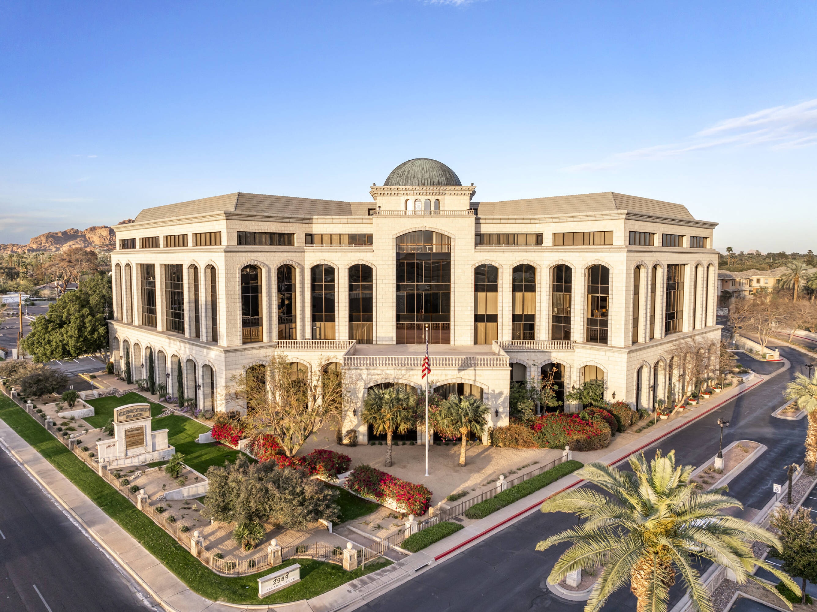 2999 N 44th St, Phoenix, AZ 85018 | Crexi.com