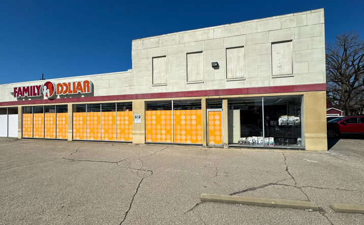 Pictures of Retail property located at 7439 Vine St, Cincinnati, OH 45216 for sales - image #1