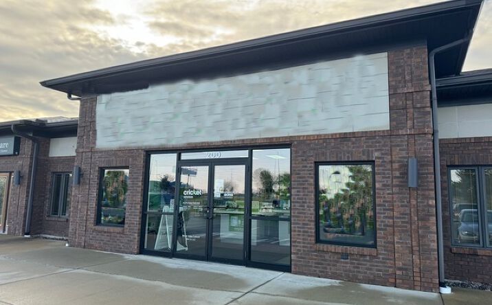 Pictures of Mixed Use, Office, Retail property located at 200 Ace Rd, Princeton, IL 61356 for sales - image #1