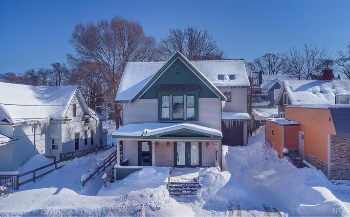 Pictures of Mixed Use, Office property located at 908 N Third St, Marquette, MI 49855 for sales - image #1