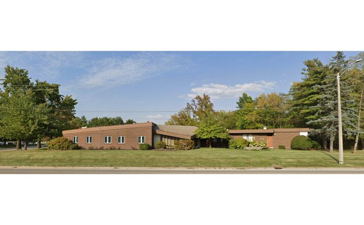 Pictures of Office property located at 2395 W Jefferson St, Springfield, IL 62702 for sales - image #1