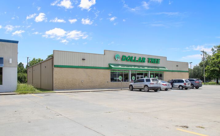 Pictures of Retail property located at 415 W Michigan St, Stuttgart, AR 72160 for sales - image #1