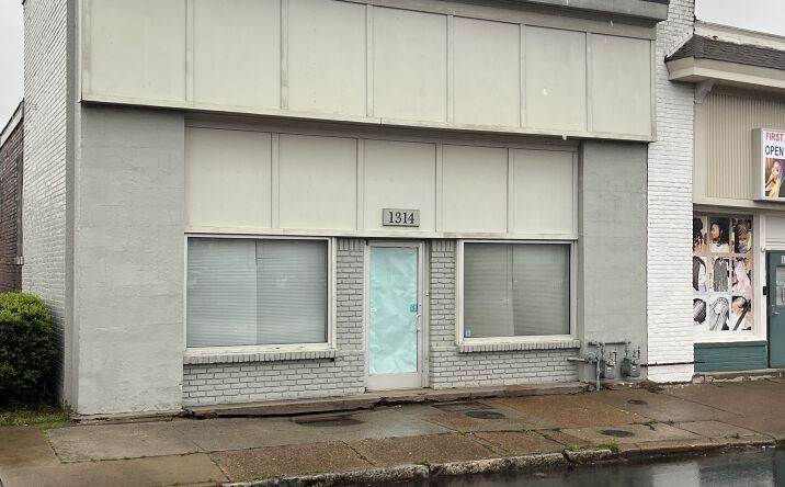 Pictures of Retail property located at 1314 Madison Avenue, Memphis, TN 38104 for sales - image #1