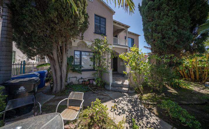 Pictures of Multifamily property located at 1500 S Sycamore Ave, Los Angeles, CA 90019 for sales - image #1