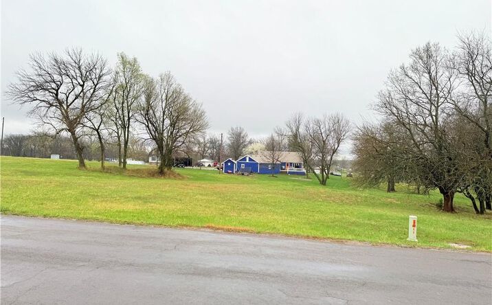 Pictures of Land, Special Purpose property located at Lots 2209, Gallatin, MO 64640 for sales - image #1