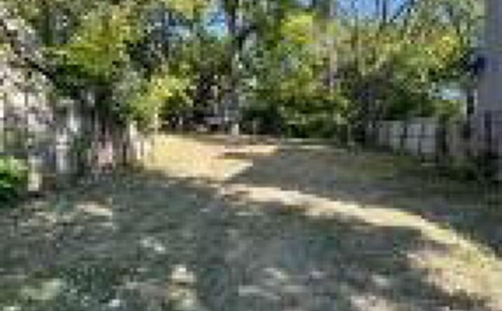 Pictures of Land property located at 0 Cole Street, Columbus, OH 43205 for sales - image #1