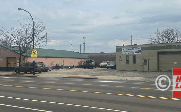Pictures of Retail property located at 1532 - 1554 East Market Street, Akron, OH, USA, Akron, OH 44305 for sales - image #1