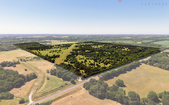 Pictures of Land property located at FM 2729, Grayson County, Van Alstyne, TX 75495 for sales - image #1