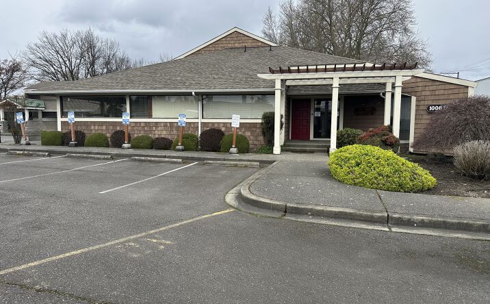 Pictures of Office property located at 1006 Fryar Ave, Sumner, WA 98390 for sales - image #1