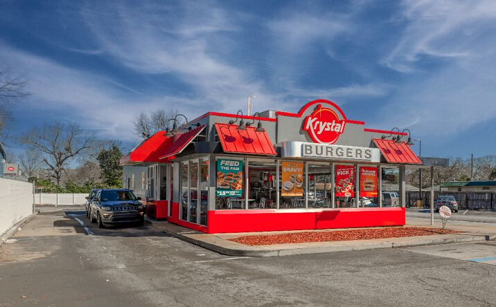 Pictures of Retail property located at 1638 Watson Blvd, Warner Robins, GA 31093 for sales - image #1
