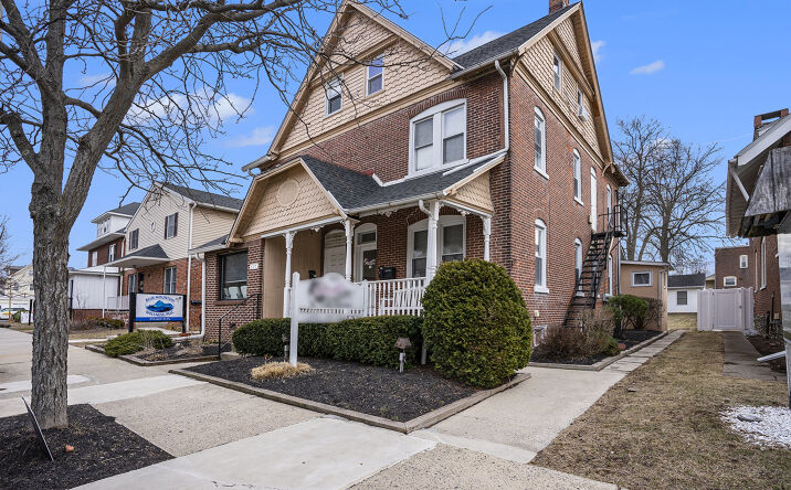 Pictures of Mixed Use property located at 515 N Broad St, Landsdale, PA 19446 for sales - image #1