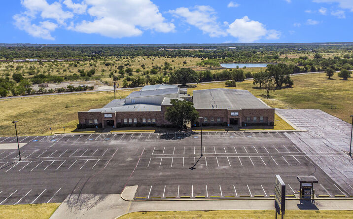 Pictures of Retail property located at 1014 N. Nolan River Rd., Cleburne, TX 76033 for sales - image #1