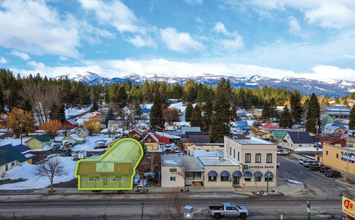 Pictures of Retail property located at 113 S Main Street, Cascade, ID 83611 for sales - image #1