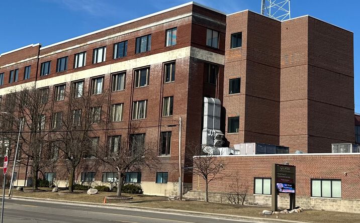 Pictures of Office property located at 158, 195 & 196 Cesar E Chavez Ave, Pontiac, MI 48342 for sales - image #1