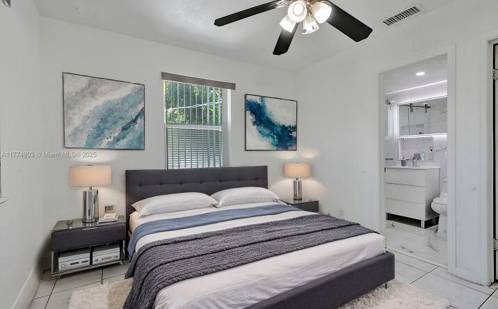 Pictures of Multifamily property located at 2001 N 26th Ave, Hollywood, FL 33020 for sales - image #1
