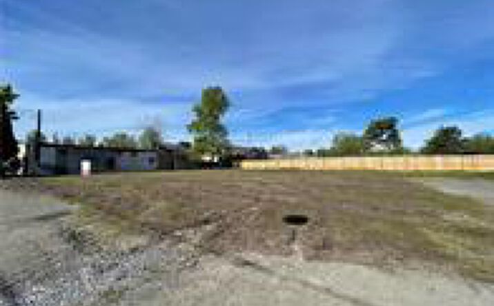 Pictures of Land property located at 6798 Wellington Dr, Highland-on-the-Lake, NY 14047 for sales - image #1