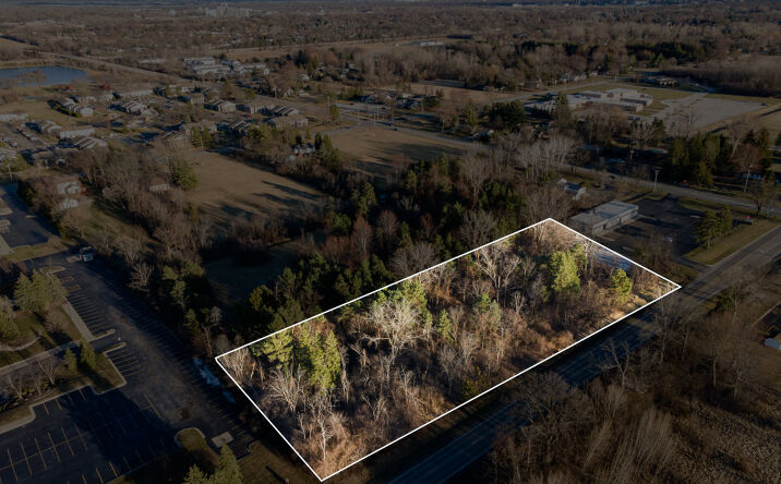 Pictures of Land property located at 4000 Fashion Square Blvd, Saginaw, MI 48603 for sales - image #1