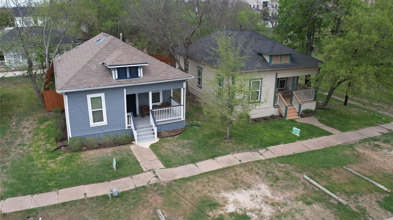 312 & 314 W 3rd St, Taylor, TX 76574 | Crexi.com