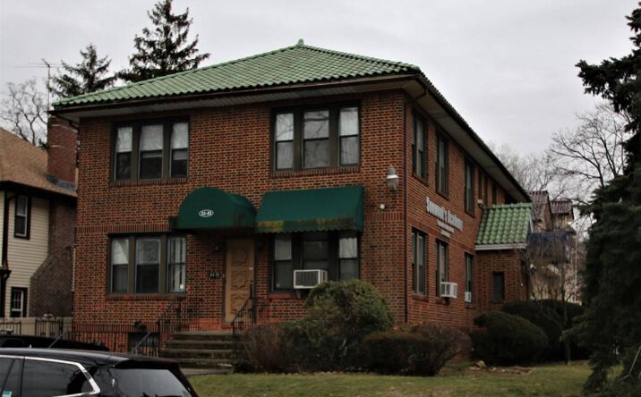 Pictures of Office property located at 164-05 35th Ave, Flushing, NY 11358 for sales - image #1
