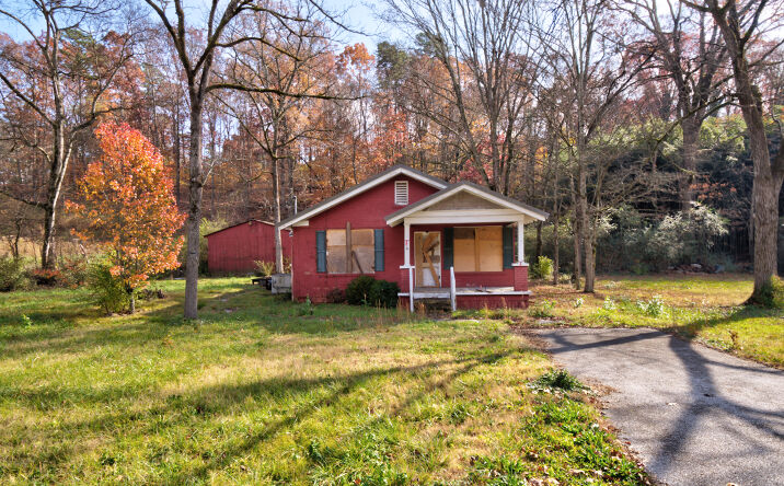 Pictures of Land property located at 9096 E Brainerd Rd, Chattanooga, TN 37421 for sales - image #1